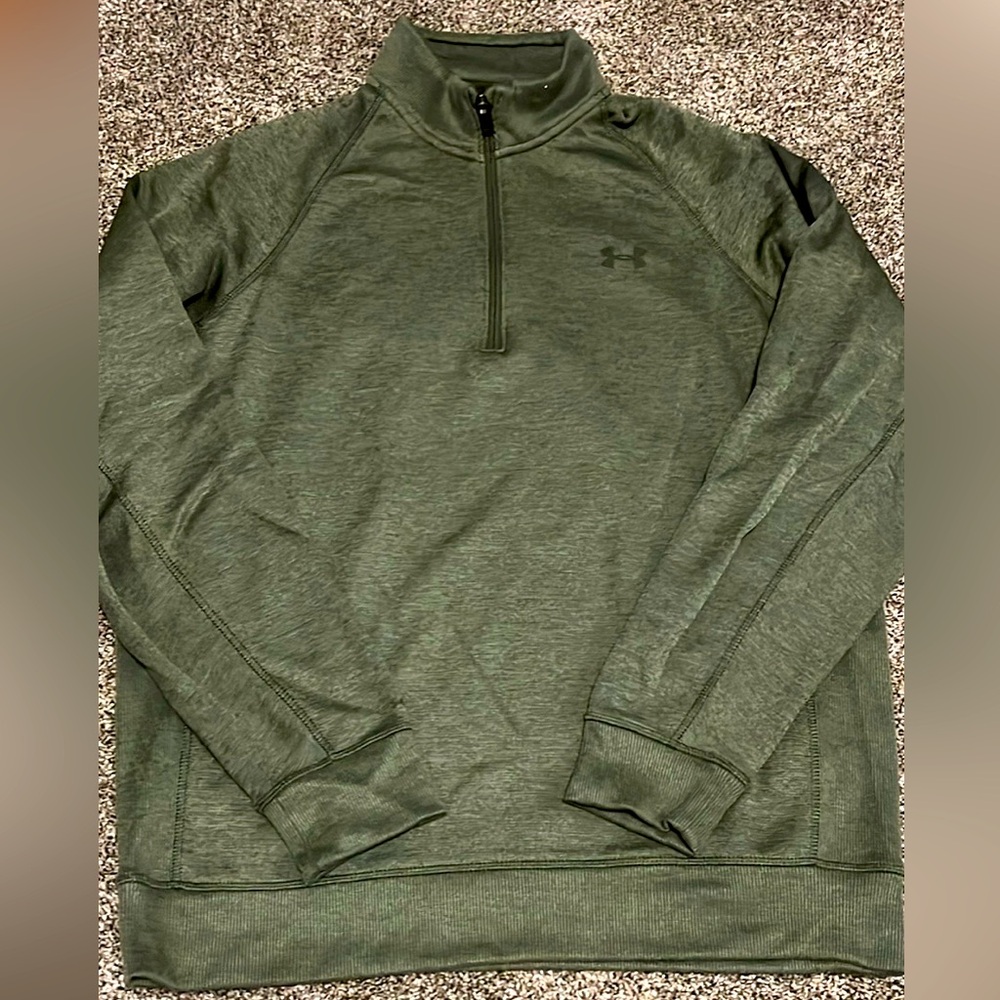 UA Men’s army green 1/4 zip pullover